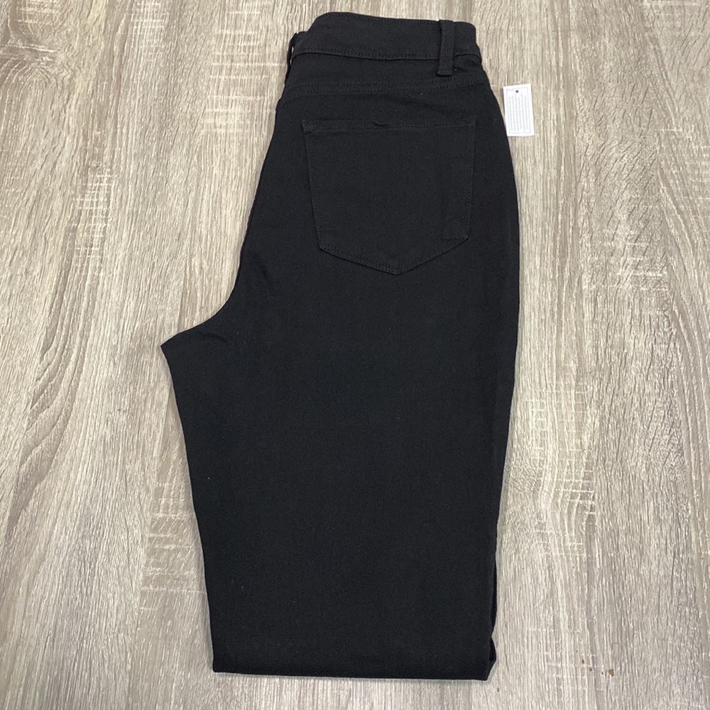 High-Rise Pants - Picture 2 of 4
